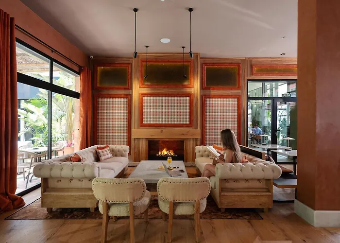 Saman Boutique Hotel