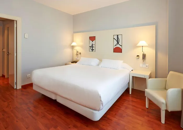 Nh Artes Hotel Walencja