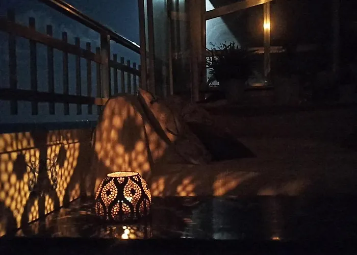 Blue Double Private At Front - En La Playa Piso Compartido Rum i privatbostad