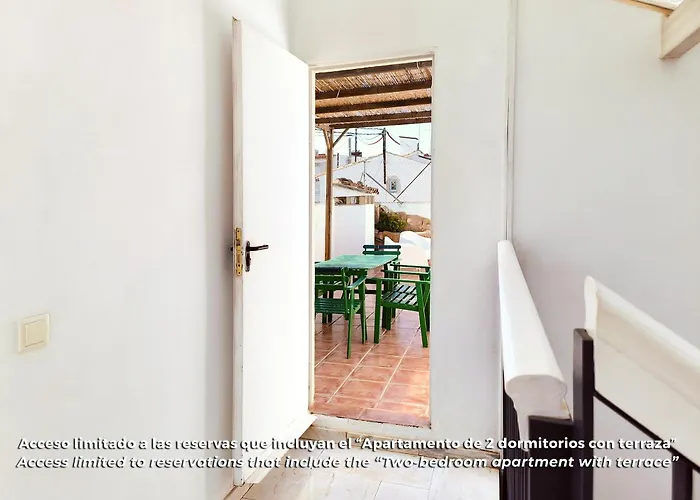 Flats Friends Torres Quart Valencia