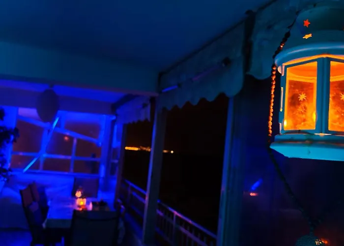 Rum i privatbostad Blue Double Private At Front - En La Playa Piso Compartido