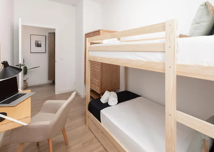 Travel Habitat Peset Aleixandre Βαλένθια