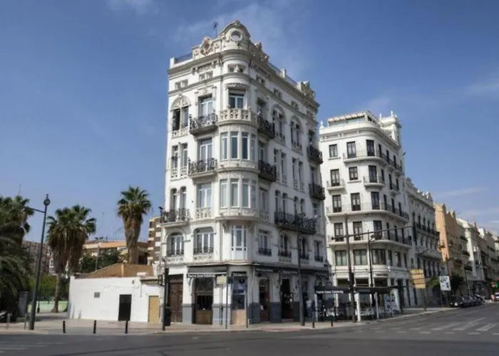 Apartahotel AmazINN Places Casa Calabuig Valencia Puerto - No Ascensor - Valencia