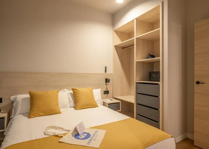 Dorm4you Arena 2 Aparthotel 4*