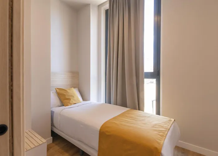 Dorm4you Arena 2 Aparthotel 4*