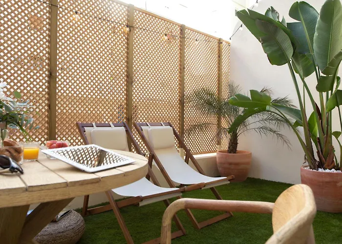 Nomad Haux Mestalla Gasthuis 4*