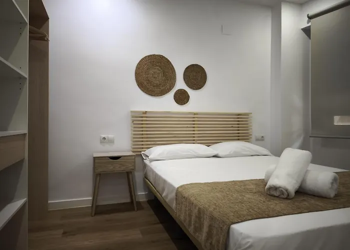 Urban Charm Flat - Extramurs Lejlighed *