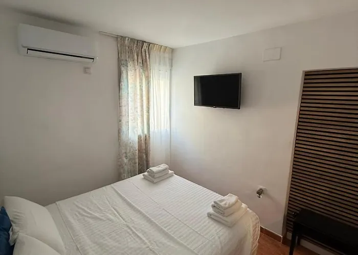 Con Cocina Y Bano Privado De Temporada Vacaciones Largas Long Desde 11 Noches Апартаменты *