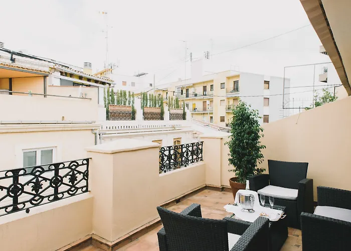 Ad Hoc Monumental 1881