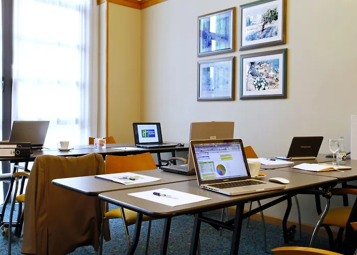 Express Ciudad De Ciencias By Ihg Valencia