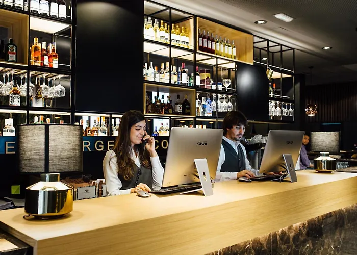 Malcom&barret Hotel 3*