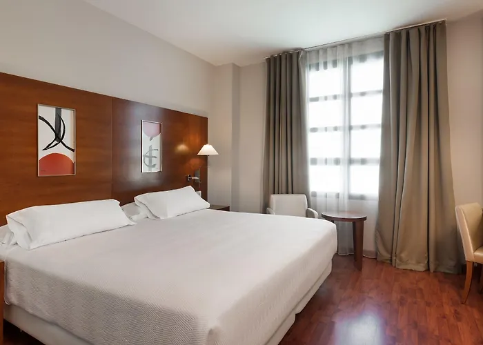 Nh Artes Hotel Walencja