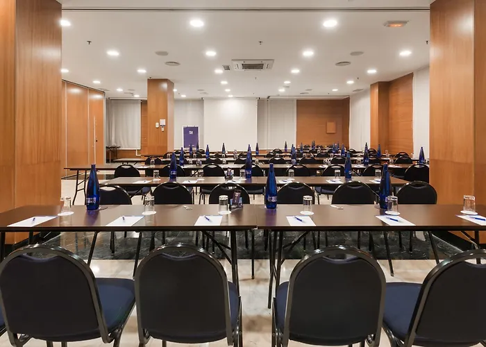 Hotel Nh Artes Walencja