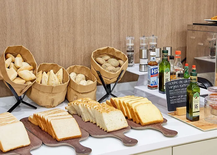 Hotel Nh Ciencias 3*