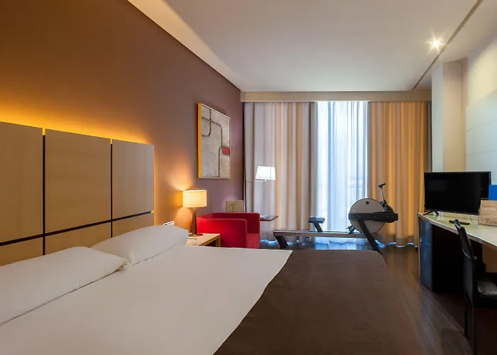 Hotel Silken Puerta 4*