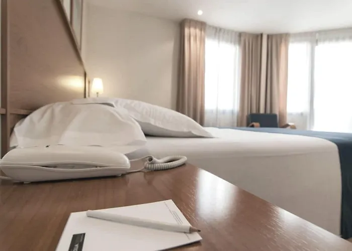 Rh Sorolla Centro ホテル 3*