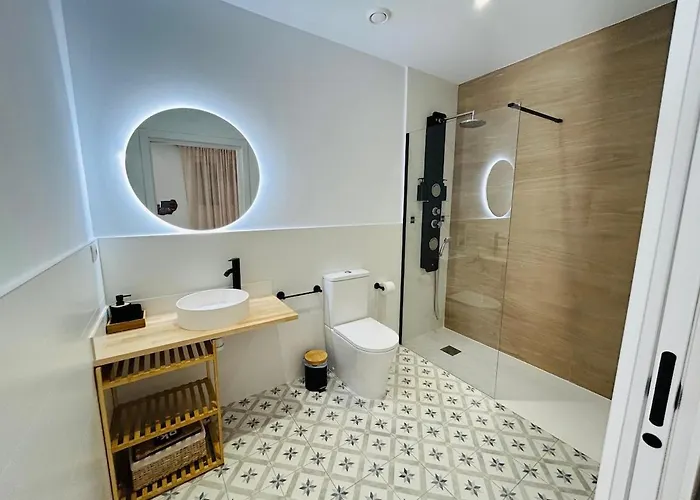 Loft Sofia A Estrenar Con Luz Natural En Corazon De Apartmán Valencie