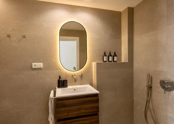 Boutique - One Tower