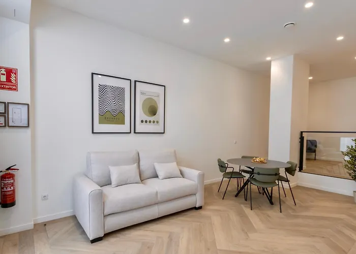 Boutique - One Tower