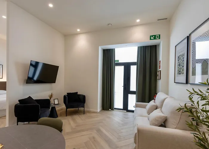 아파트 Boutique - One Tower