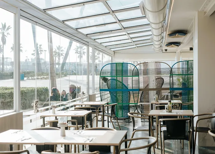 Hotel Neptuno Playa & 4*