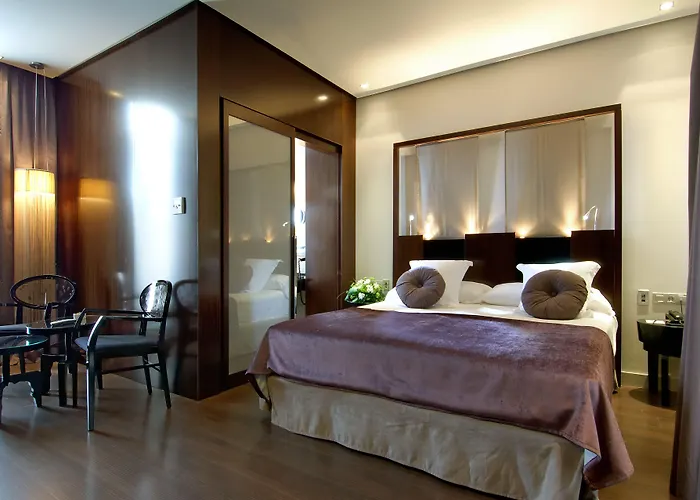 Vincci Palace Hotel 4*