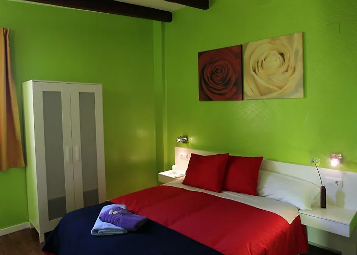 Auberge de jeunesse Purple Nest Valence