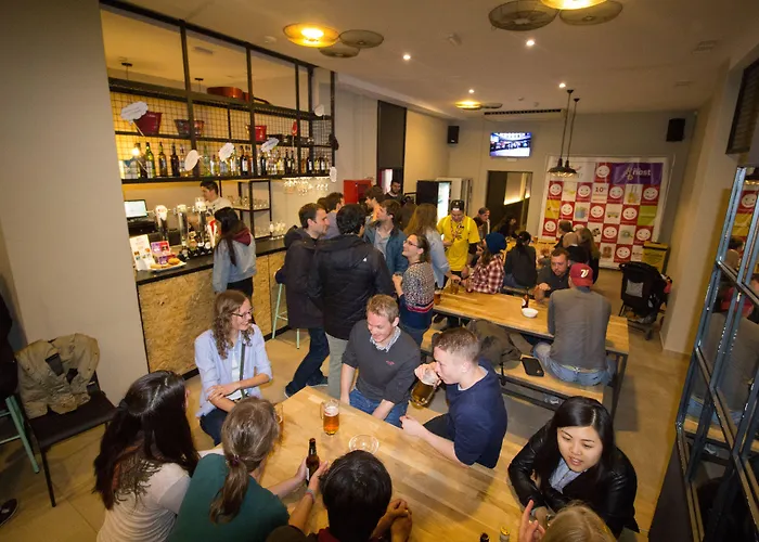 Purple Nest Auberge de jeunesse