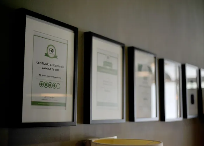 Md Modern - Jardines Hotel