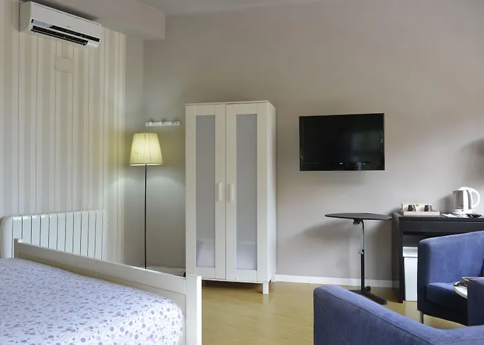 Md Modern - Jardines Hotel *