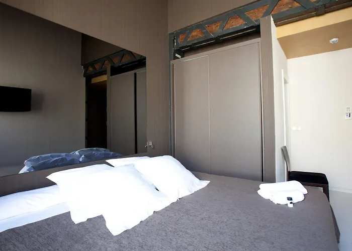 Cosy Embajador 발렌시아