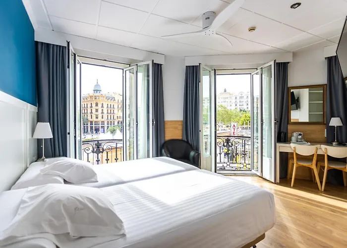 Venecia Plaza Centro מלון ולנסיה