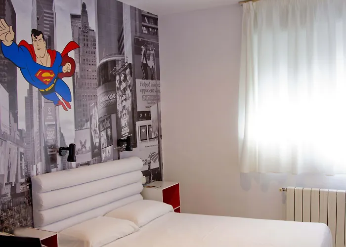 Casual Del Cine Hotel Valence