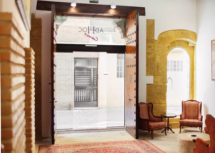 Ad Hoc Carmen 2* Valencia