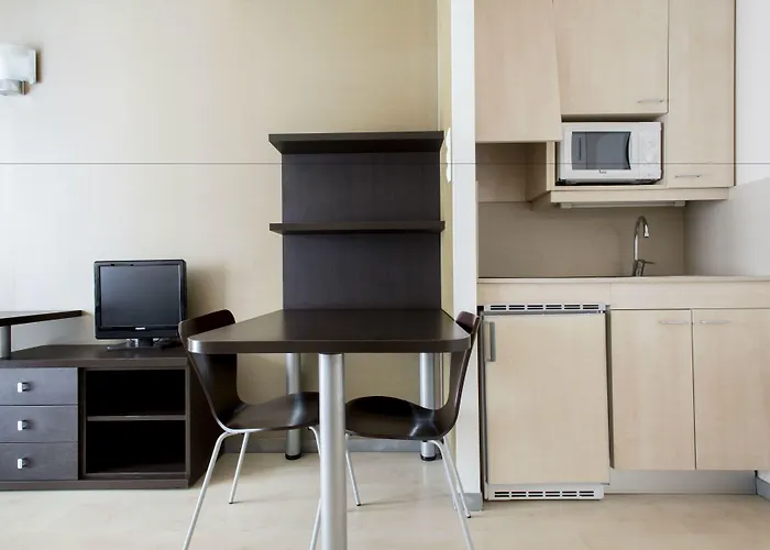 Апартаменты Residencia Universitaria Resa Damia Bonet