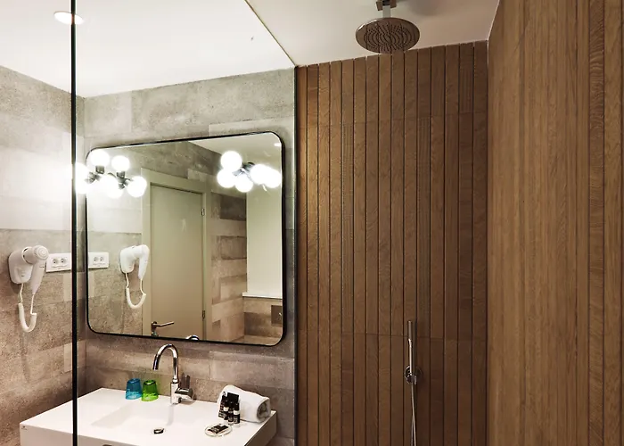 One Shot Colon 3* Valencia