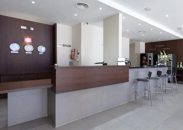 Olympia Universidades Szálloda 3*