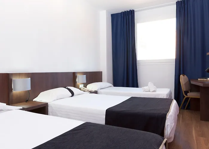 Olympia Universidades Szálloda 3*