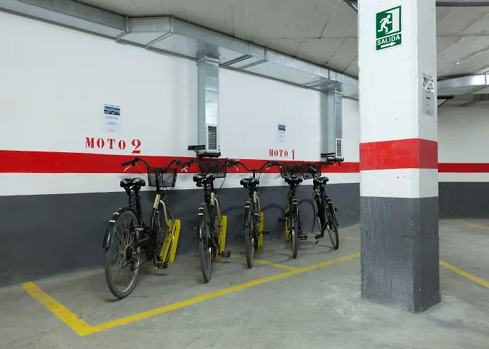 Отель Olympia Universidades 3*