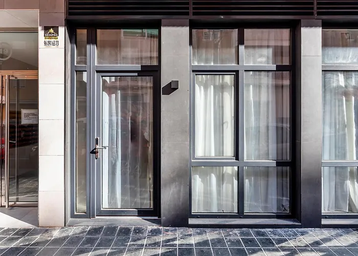 Era Deluxe Oasis 1 Near The * فالنسيا