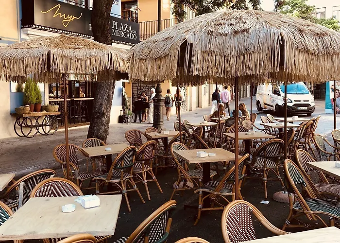 Myr Plaza Mercado & Hotel