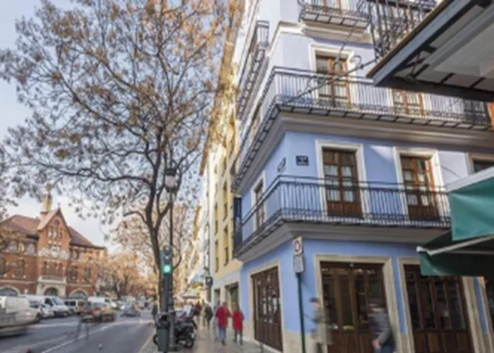 Myr Plaza Mercado & Hotel Valence