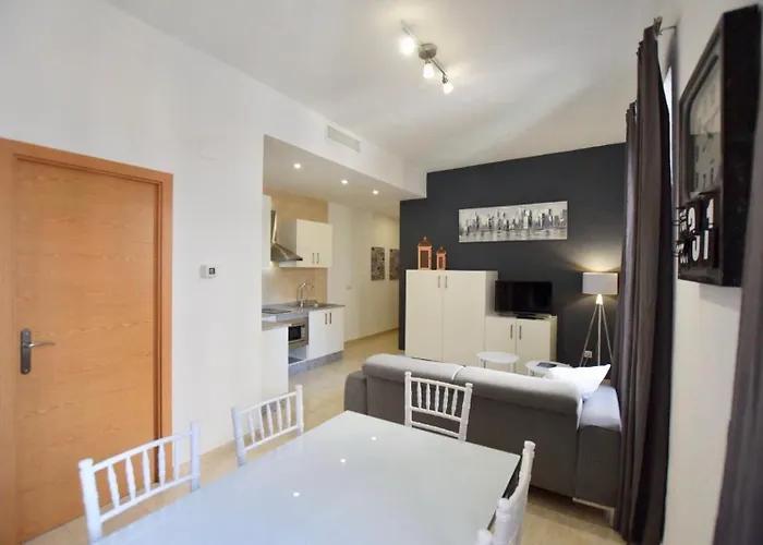 Quart Youth & * Valence