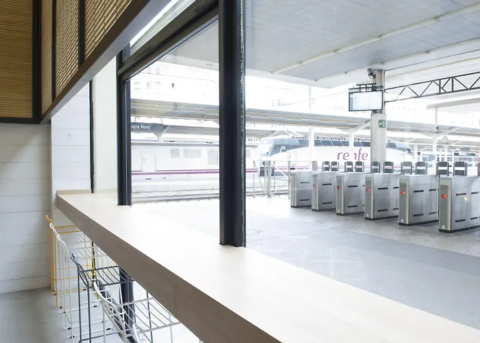 شباب أب فالينسيا *