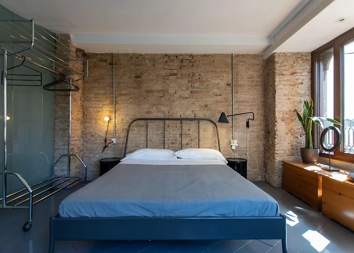 Bubuflats Mossen * فالنسيا