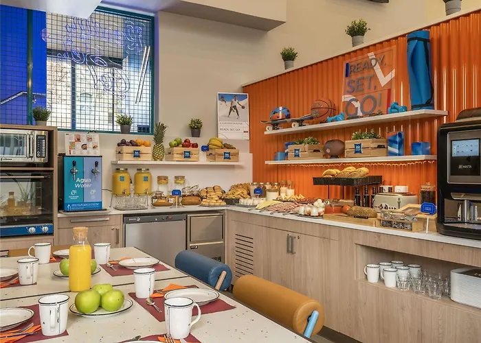 Ibis Budget Centro Puerto Valencia