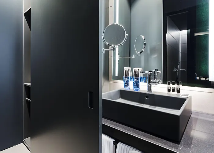 One Shot Mercat 호텔 4*