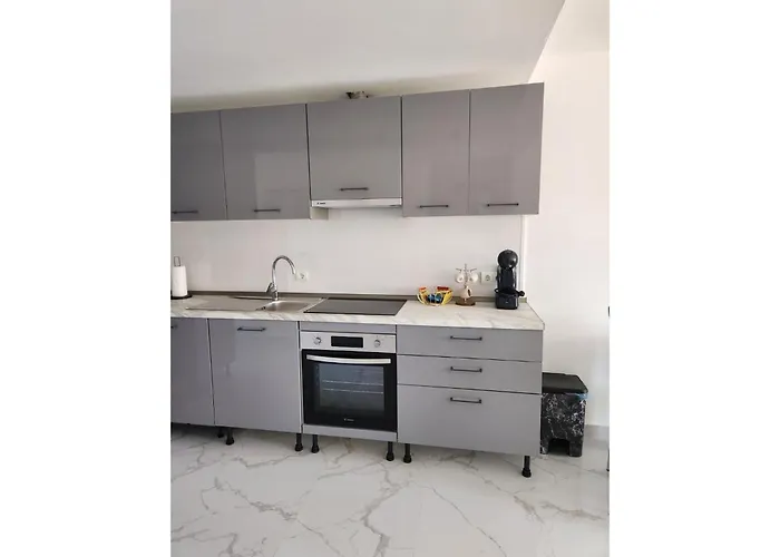 In Vera With Rooftop Pool 아파트 *