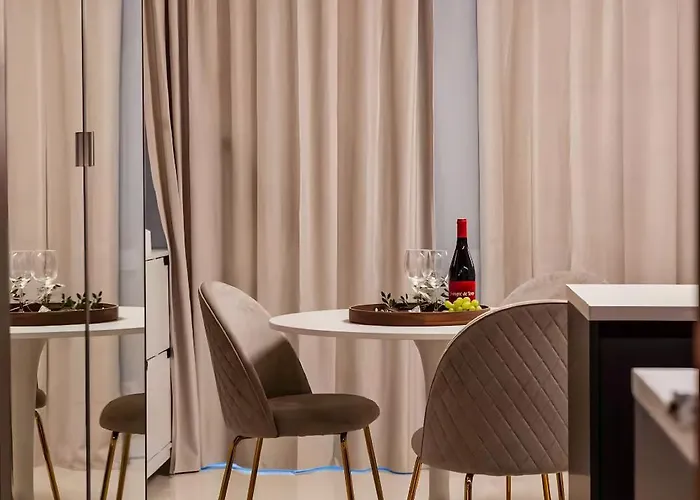 Era Deluxe Oasis 2 Near The *