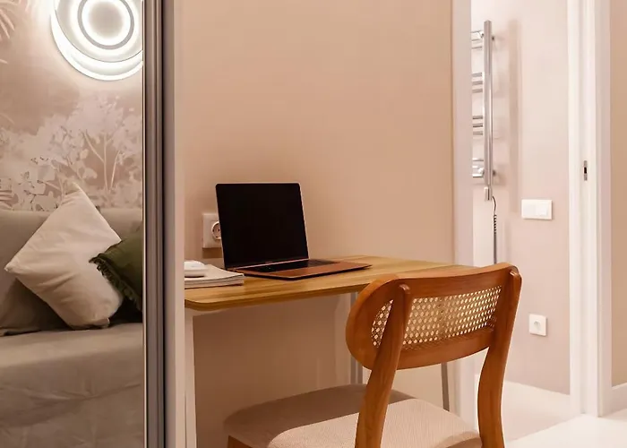 Era Deluxe Oasis 1 Near The فالنسيا